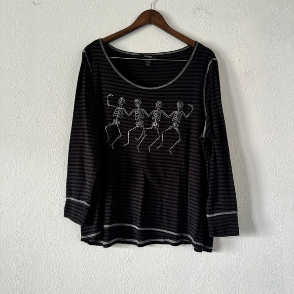 Jeweled Dancing Skeleton Striped Halloween Top Festive Cozy 1X - Picture 11 of 11